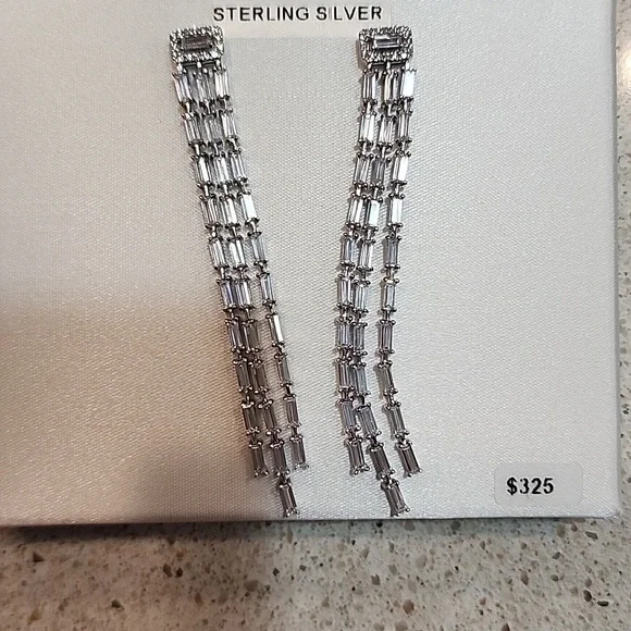 Valentines Gift Sterling Silver Cubic Zirconia Dangle Earrings Date Night Nwt - Picture 5 of 6